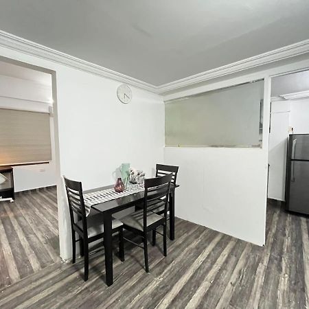 Bedchambers Serviced Apartments, Hyderabad Esterno foto