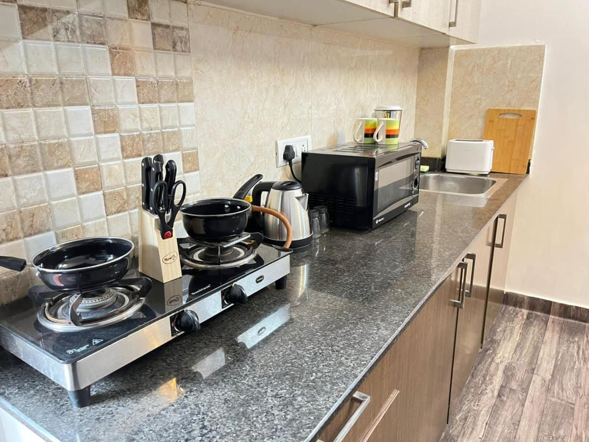 Bedchambers Serviced Apartments, Hyderabad Esterno foto