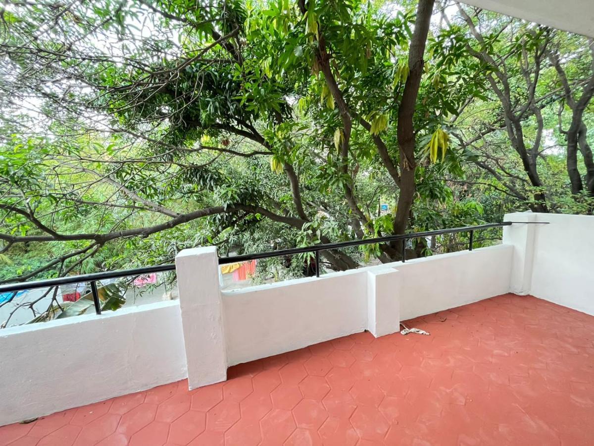 Bedchambers Serviced Apartments, Hyderabad Esterno foto