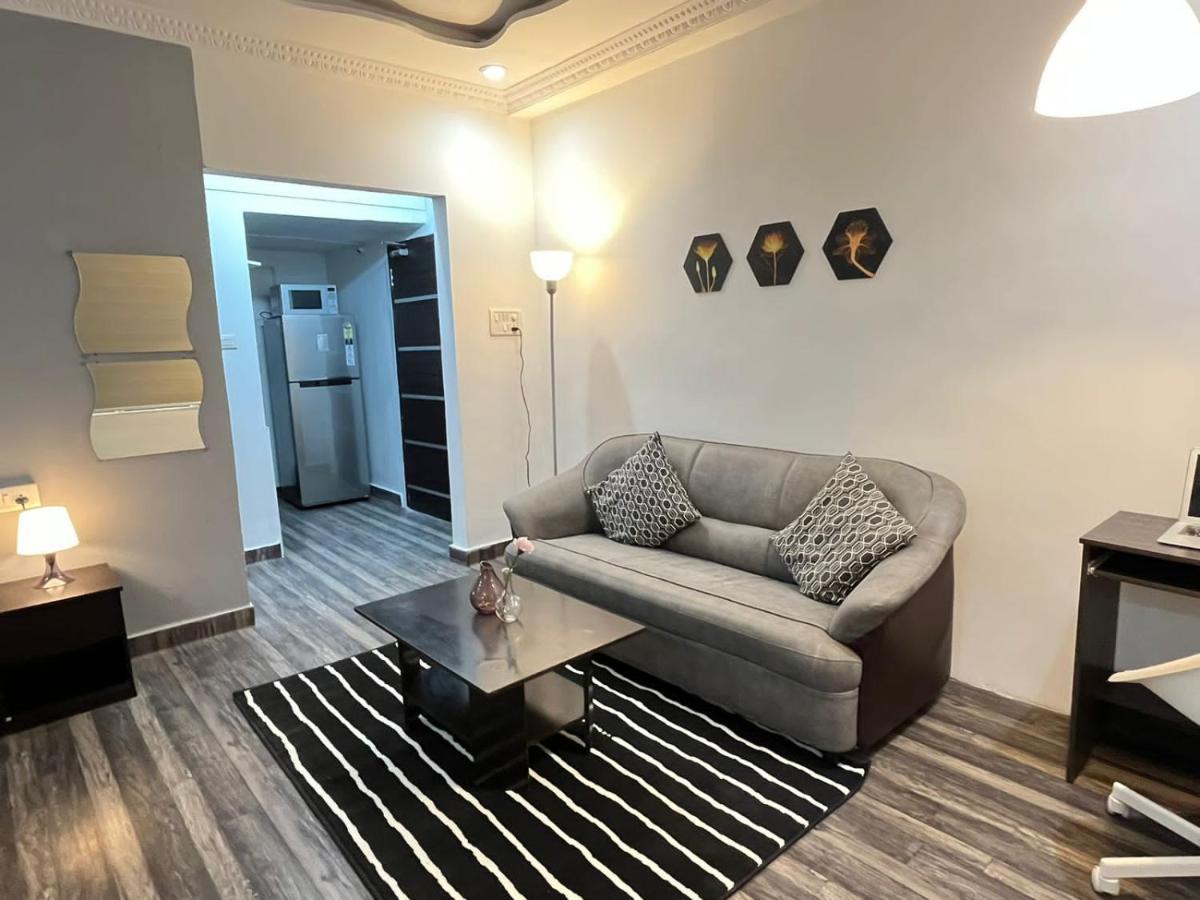 Bedchambers Serviced Apartments, Hyderabad Esterno foto